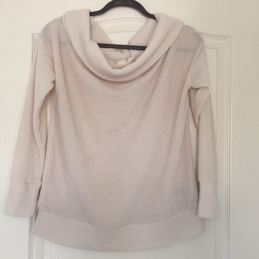 GAP - Off-shoulder/Cowl Neck Sweater